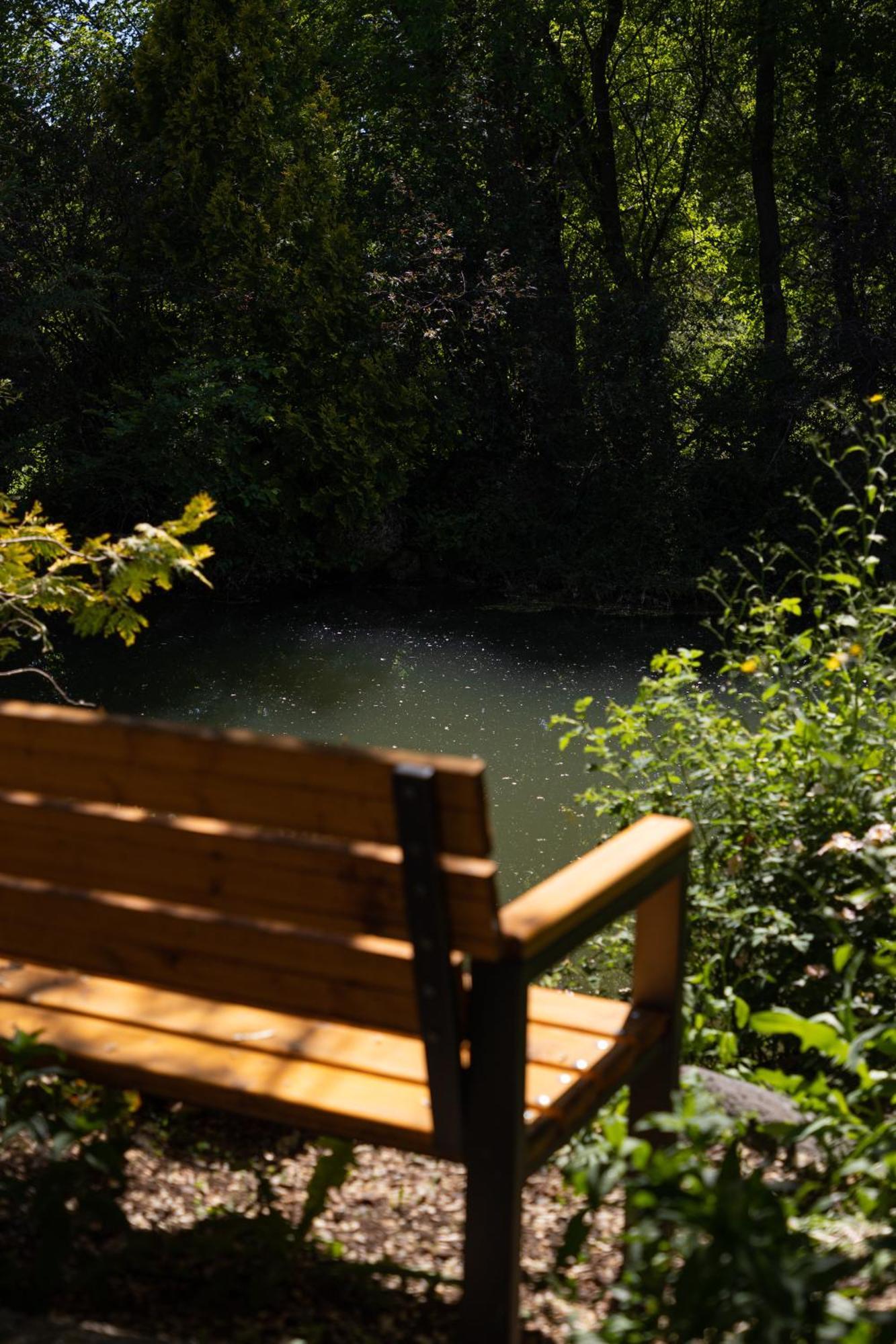 Ma Byurakan Buitenkant foto